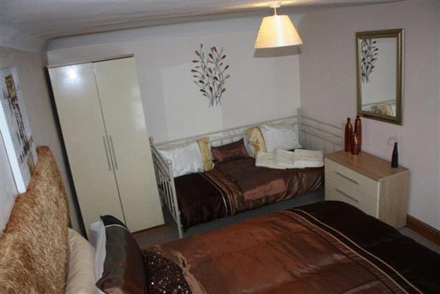Robertsbridge Retreat At Cornhill Self Catering Apartments Rum bild